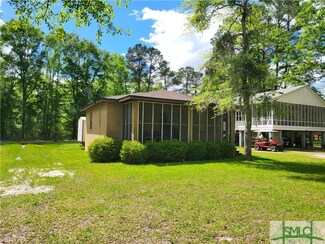 1029 Riverview Rd, Brooklet, GA 30415
