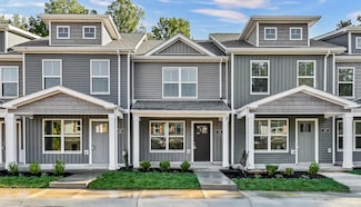 145 Quarry Point Dr, Clarksville, TN 37043