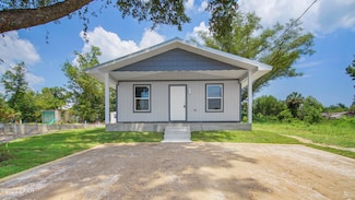 711 E 10th Ct, Panama City, FL 32401