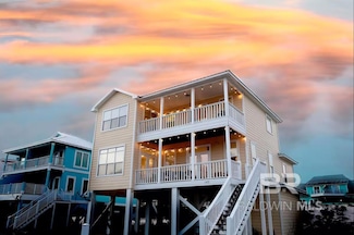 1477 Sandy Ln, Gulf Shores, AL 36542