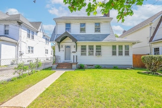 186-16 104th Ave, Saint Albans, NY 11412