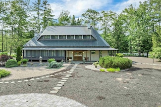 187 Huntress Bridge Rd, Effingham, NH 03882