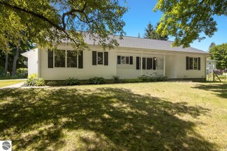 2253 S Main St, Central Lake, MI 49622