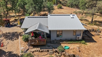 4824 Aloe Vera Dr, Redding, CA 96001