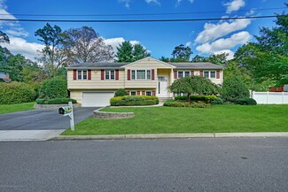 48 Edgewood Ave, Little Silver, NJ 07739