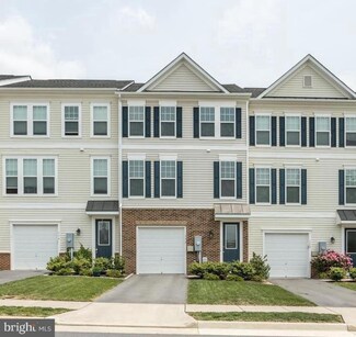 152 Solara Dr, Winchester, VA 22602