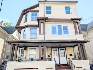 133 Poplar St, Bridgeport, CT 06605