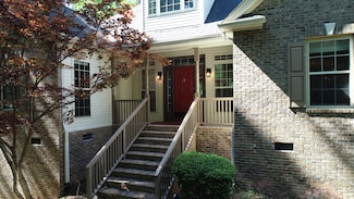 104 Laurens Dr, Mc Cormick, SC 29835