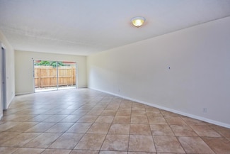 308 Southwind Ct Unit 2, North Palm Beach, FL 33408