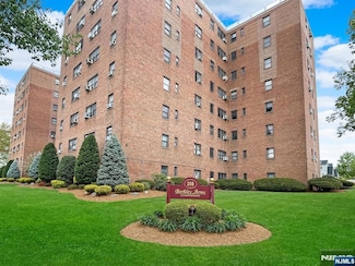 208 Anderson St Unit S3H, Hackensack, NJ 07601