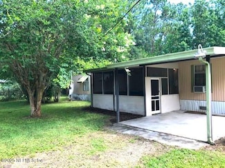 208 Tarpon Blvd, Palatka, FL 32177