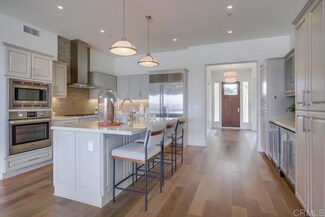2333 Ocean St, Carlsbad, CA 92008