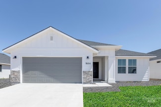 1684 SW Besra Dr, Mountain Home, ID 83647