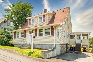 33 Hillcrest Rd, Braintree, MA 02184