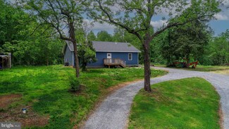 5701 Oakland Rd, Louisa, VA 23093