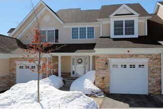17 Bradford Cir Unit 2, Marlborough, MA 01752