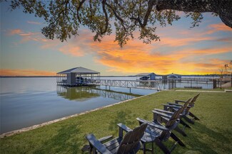 5009 Rio Vista Dr, Granbury, TX 76049