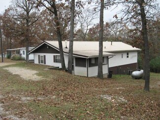 24953 Walleye Dr, Golden, MO 65658