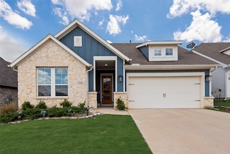 2208 Clancy Dr, Justin, TX 76247