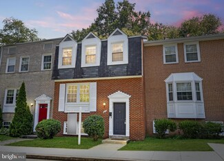 3251 Decourcey Ct, Annandale, VA 22003