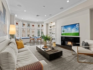 647 Boylston St Unit 3A, Boston, MA 02116