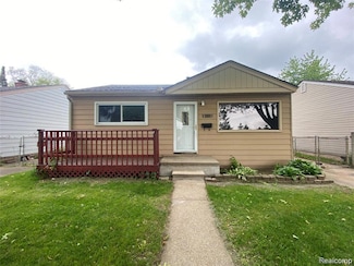 5876 Clippert St, Taylor, MI 48180