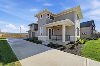 1303 Larson Ave, Warrensburg, MO 64093