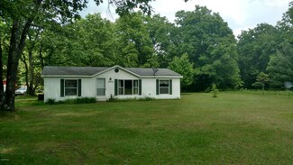 2870 Brunswick Rd, Holton, MI 49425