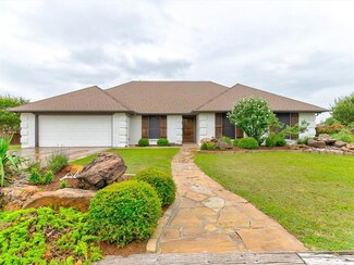 1208 Redbud Ln, Aledo, TX 76008