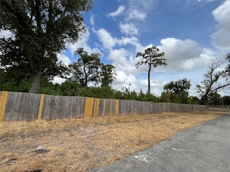 4225 Denmark St, Houston, TX 77016
