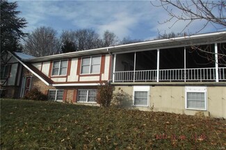 6277 Venture Ct, Slatington, PA 18080