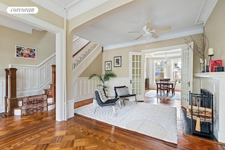 434 74th St, Brooklyn, NY 11209