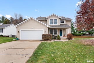 2723 E 58th St, Davenport, IA 52807