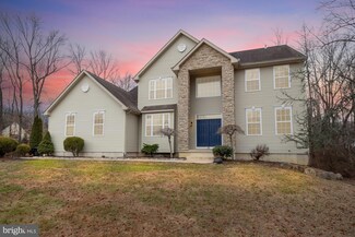 13 Hart Ln, Sewell, NJ 08080