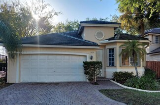 1870 NW 100th Way, Pembroke Pines, FL 33024