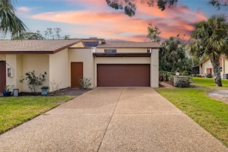 6012 Courtside Dr Unit 1, Bradenton, FL 34210