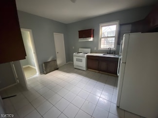 818 S 18th St Unit 2, Newark, NJ 07108