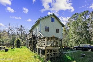 1375 Belangia Rd, Havelock, NC 28532