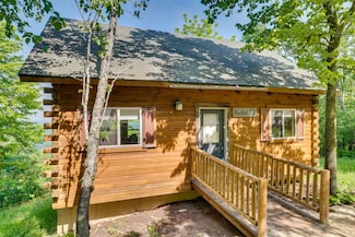 N7731 Wanlass Rd, Mindoro, WI 54644