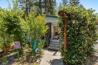 987 Pampas Dr, Grass Valley, CA 95945