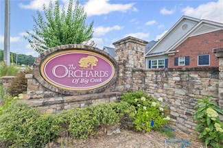 4745 Flycatcher Dr Unit 703, Alpharetta, GA 30004