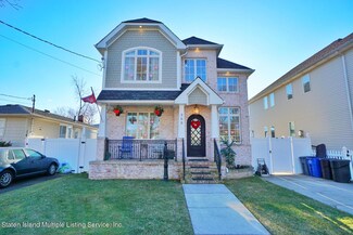 368 Peter Ave, Staten Island, NY 10306