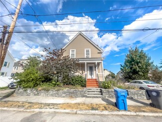 90 Potter St, Cranston, RI 02910