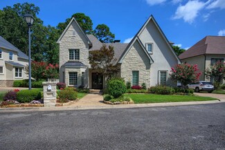 119 Seven Oaks Ct, Hot Springs, AR 71901