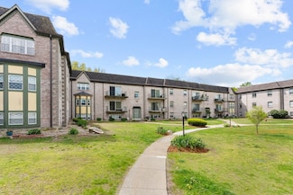 108 Oak Ln Unit 3, Brockton, MA 02301