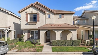 311 Carriage Ln, Oakdale, CA 95361