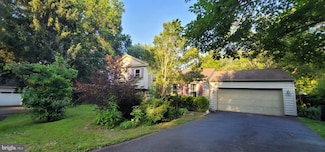 12720 Bradwell Rd, Herndon, VA 20171