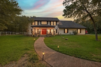 1700 Adams Ln, Azle, TX 76020