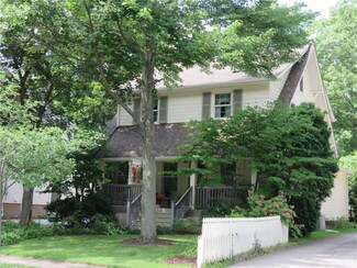 1723 Ohio Ave, Cuyahoga Falls, OH 44223