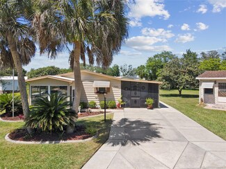 1742 Magnolia Ave, Lady Lake, FL 32159